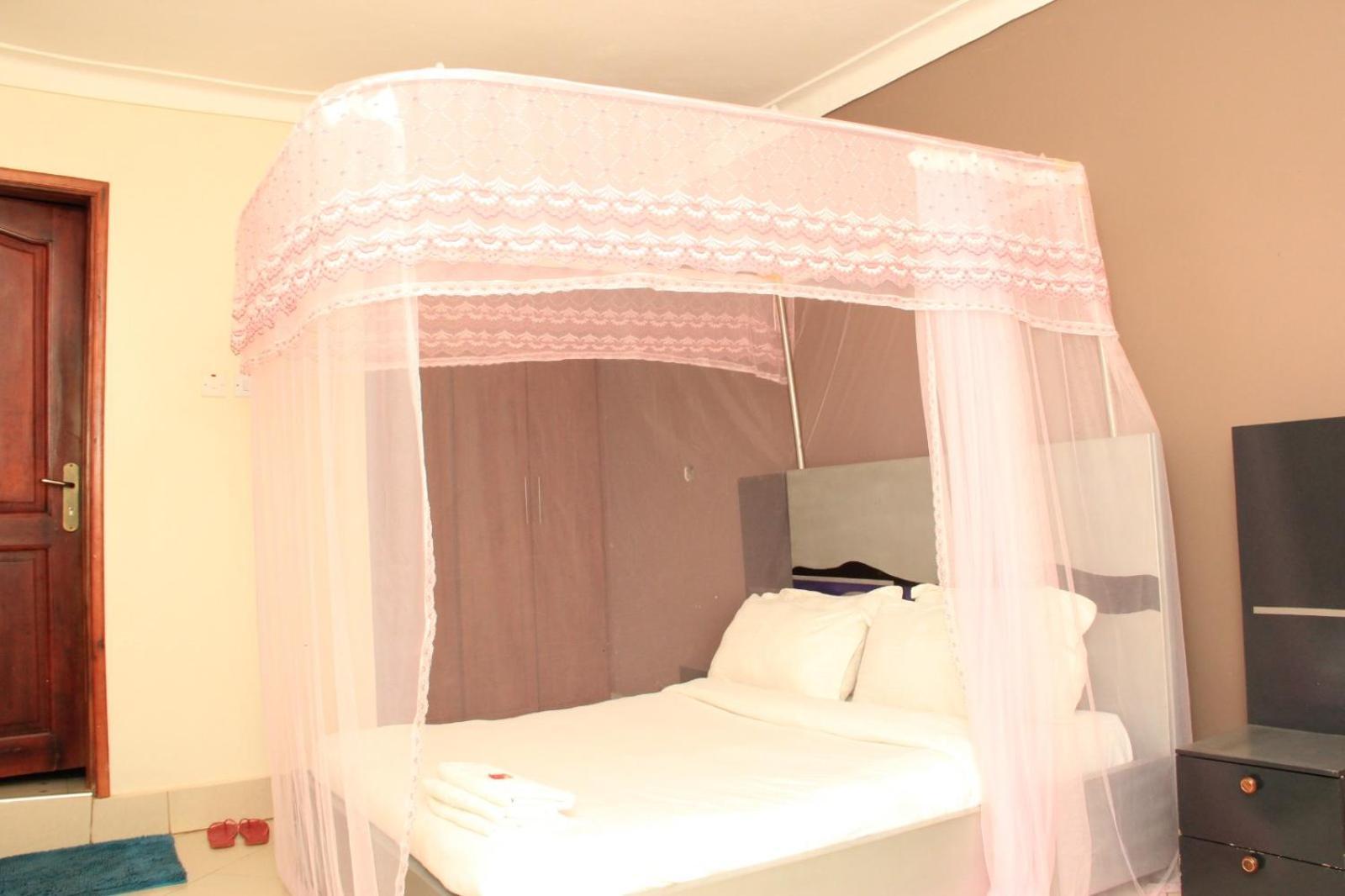 Airport Shoebill Hotel Entebbe Eksteriør bilde
