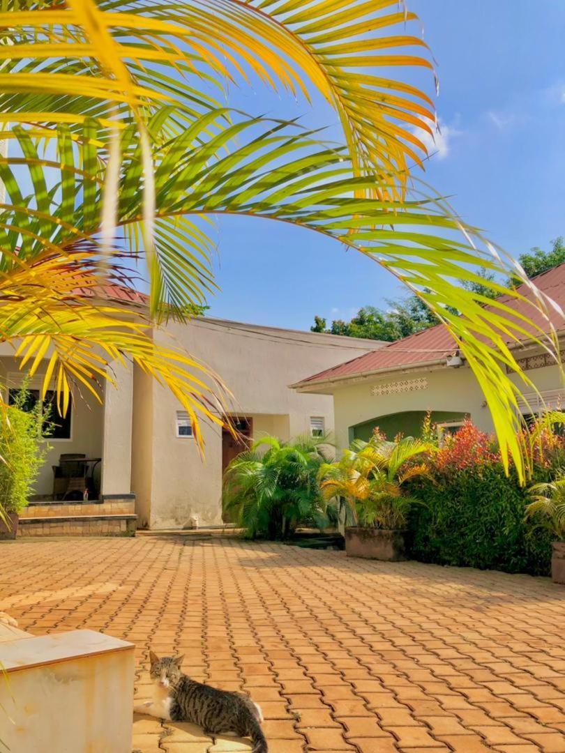Airport Shoebill Hotel Entebbe Eksteriør bilde