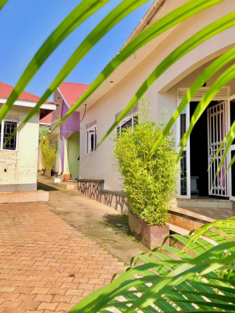Airport Shoebill Hotel Entebbe Eksteriør bilde